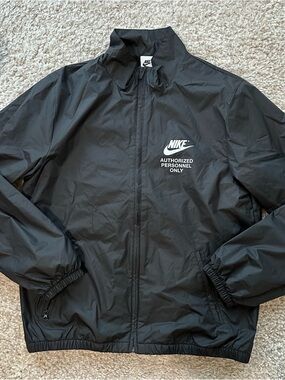 Nike Black 'Authorized Personnel Only' Windbreaker Jacket Men’s M